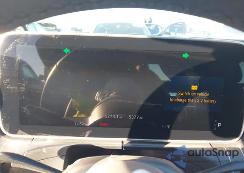 2024 Mercedes-Benz Cle 300 4Matic z USA, uszkodzony, nr VIN W1KMJ4HB3RF035112